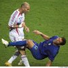 zidane2GET100706_450x440.jpg