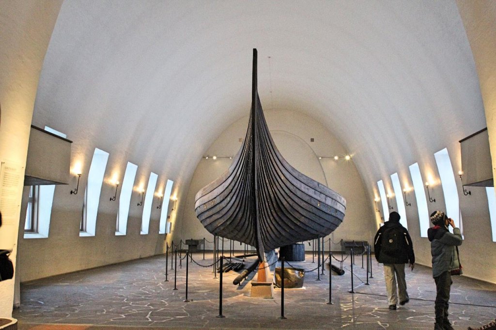 Viking_Ship_Museum_Oslo4__kopia__lg.jpg